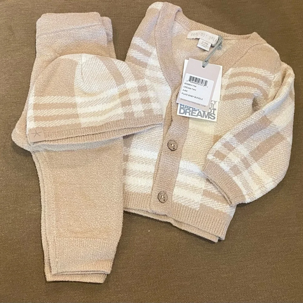 NIB CozyChic Ultra Lite® Plaid Baby Bundle (3/6 months)